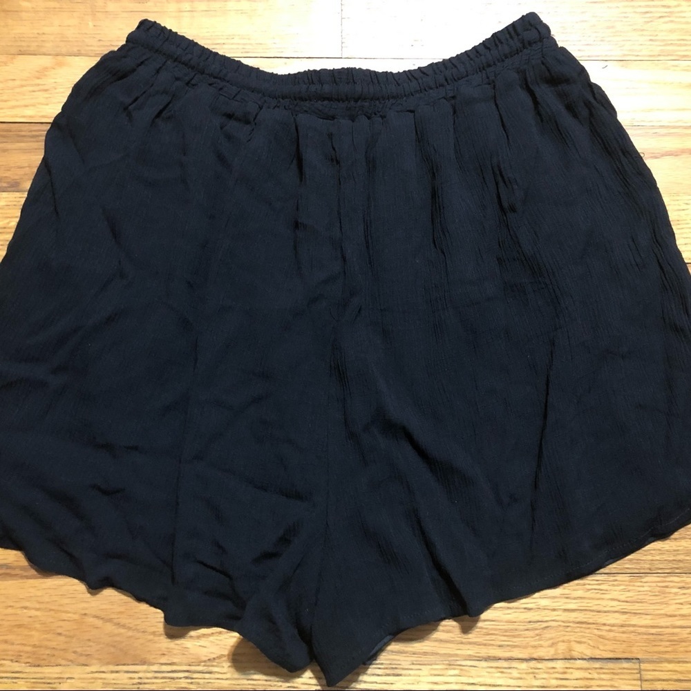 NWOT Fashion Nova Short